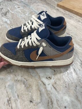 Nike Low-Top Athletic Sneakers in Navy, Brown, and White